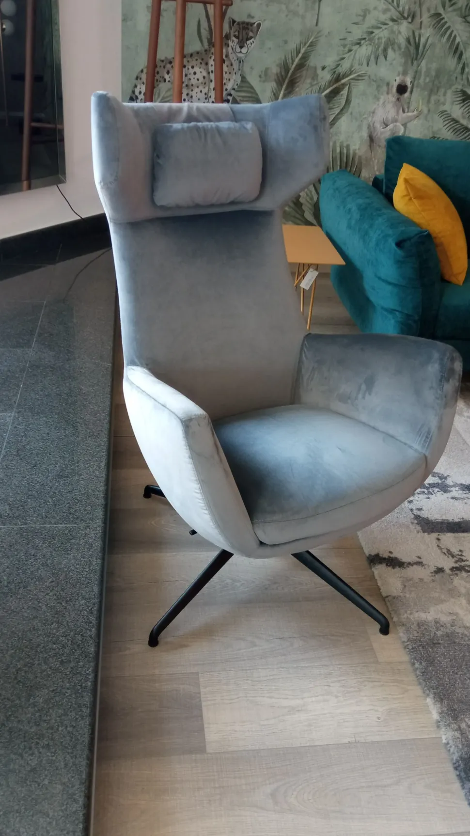 Poltrona in Tessuto T-vision Twils a prezzo Outlet