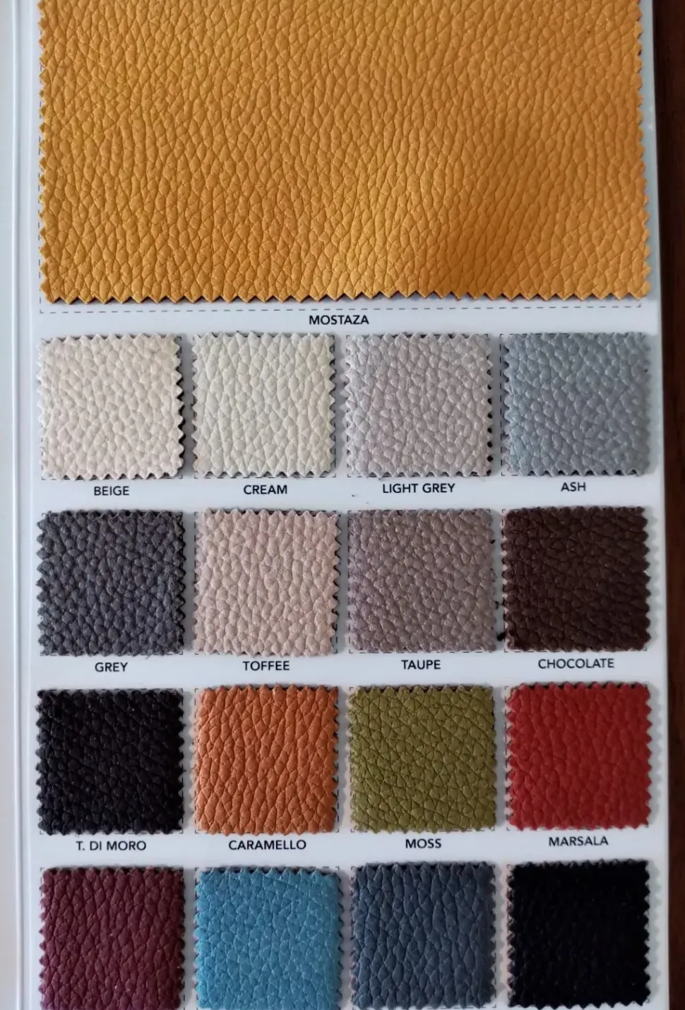 Poltrona microfibra in poliuretano Artigianale a prezzo Outlet