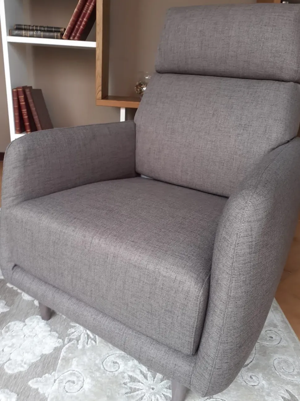 Poltrona modello Isabel Doimo salotti ad un prezzo vantaggioso