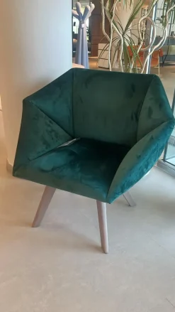 Poltrona modello Jessica Doimo salotti ad un prezzo vantaggioso