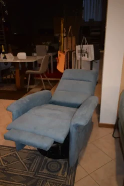 Poltrona modello Kelly Collezione esclusiva con forte sconto