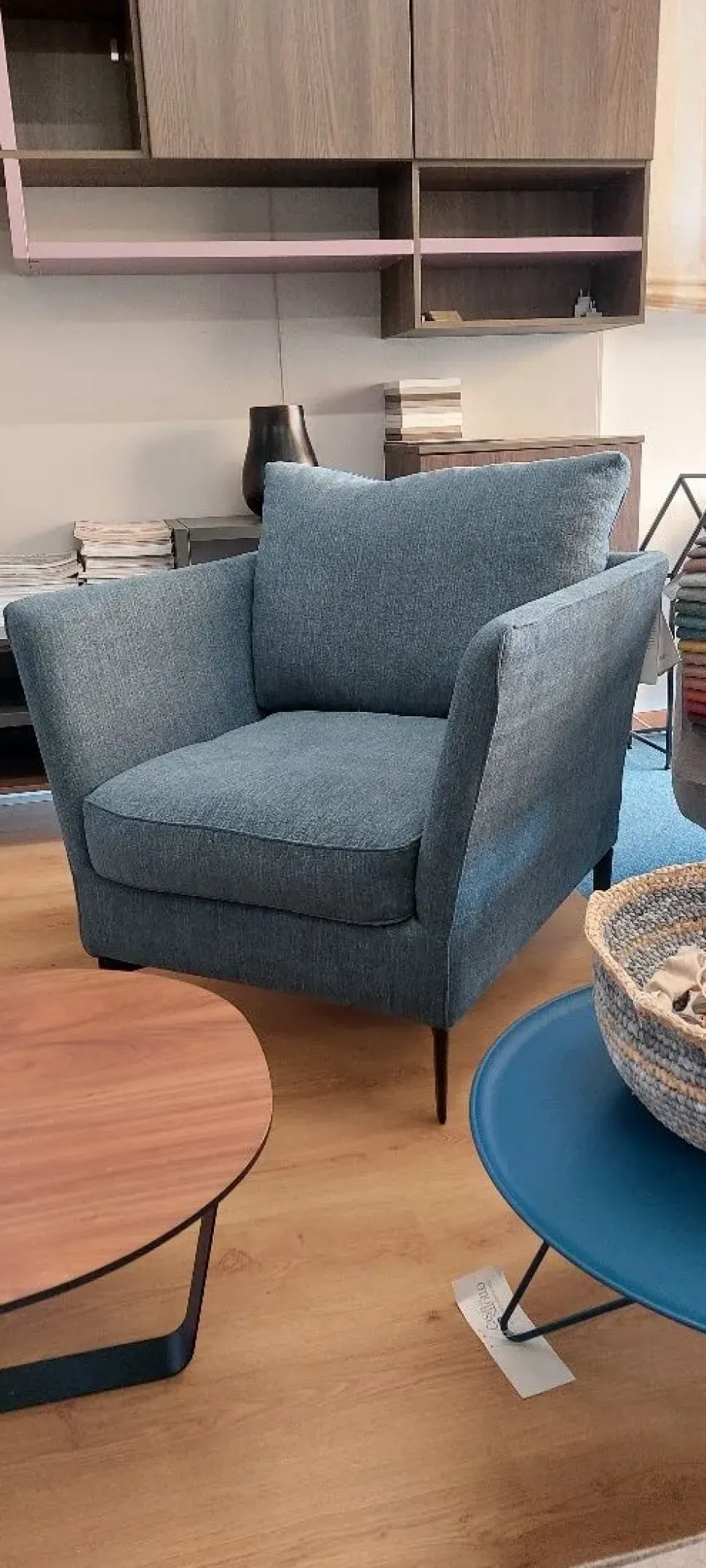 Poltrona modello Little joy Cava divani ad un prezzo conveniente