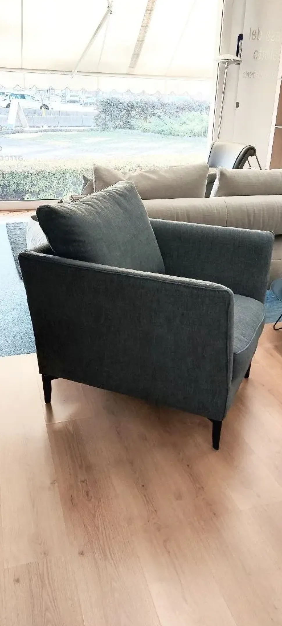 Poltrona modello Little joy Cava divani ad un prezzo conveniente