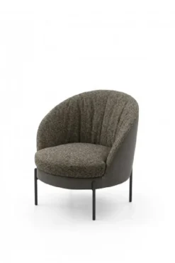 Poltrona modello Oyster Artigianale ad un prezzo conveniente