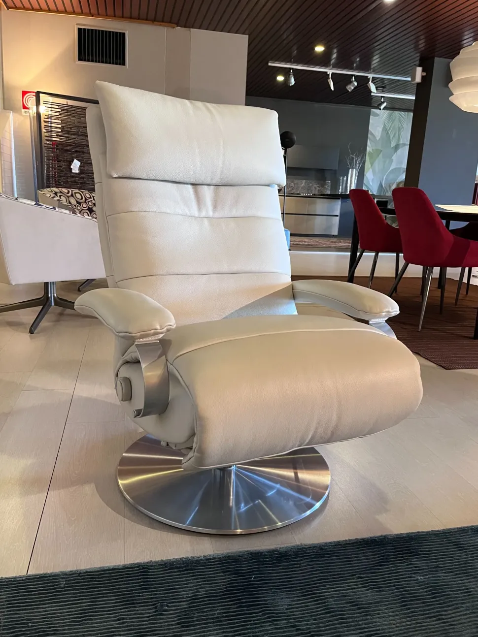 Poltrona modello Portofino Three con forte sconto