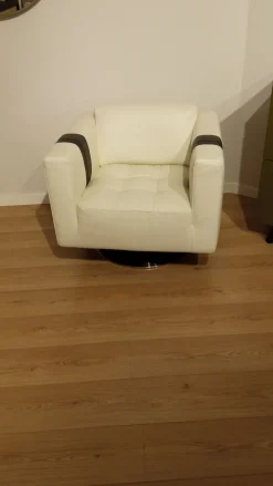 Poltrona modello Tiziano Max divani ad un prezzo vantaggioso