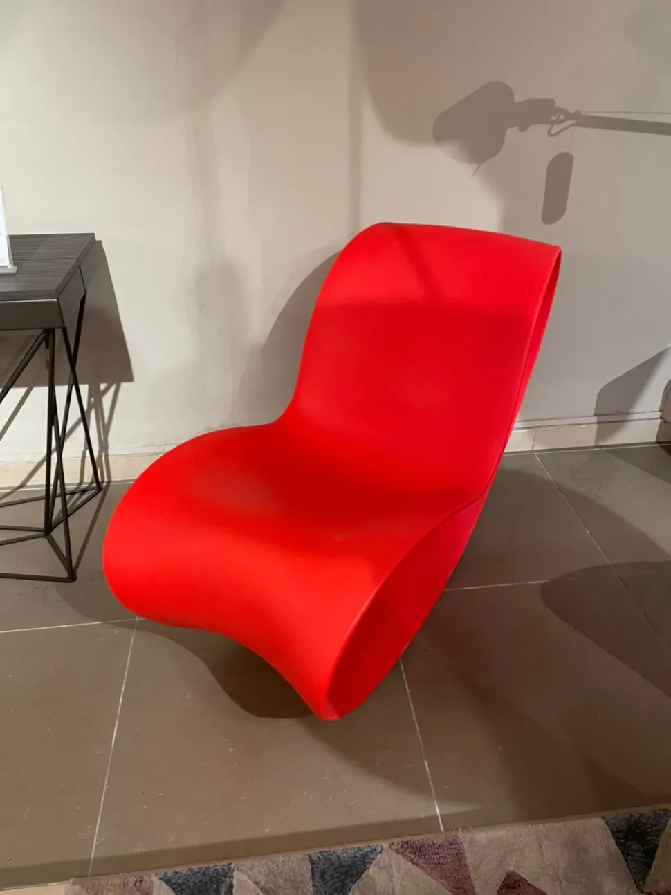 Poltrona modello Voido Magis a prezzi outlet