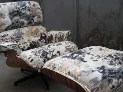 Poltrona Poltrona girvole modello eames  Artigianale in Pelle SCONTATA