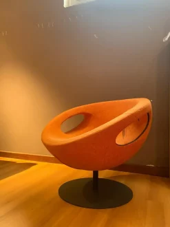 Poltrona Poltrona in tessuto Swan in Tessuto SCONTATA