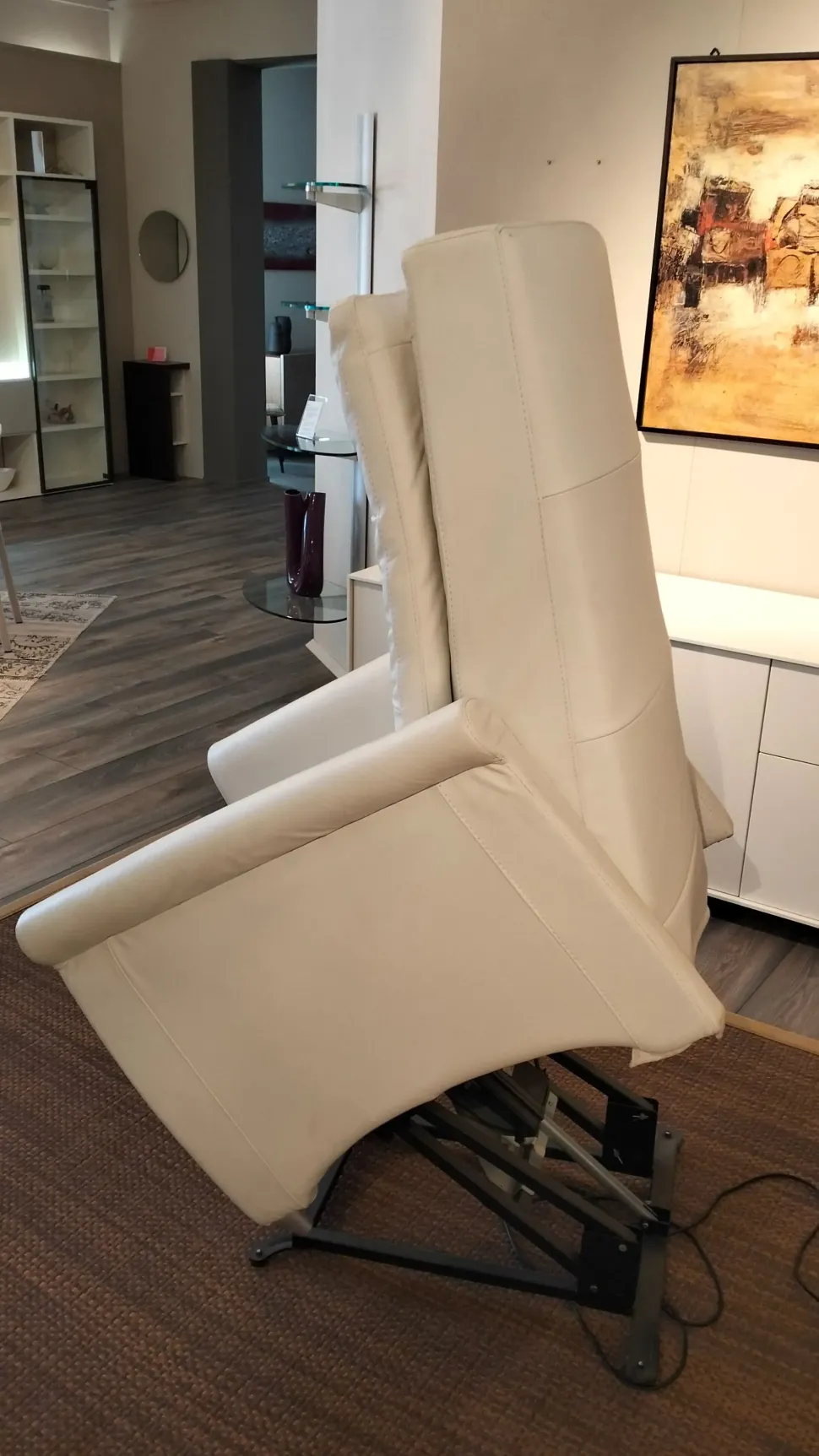 Poltrona relax con movimento, viola. Relax a prezzo scontato!