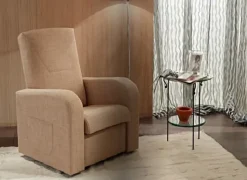 Poltrona relax Hostess Artigianale a prezzo ribassato