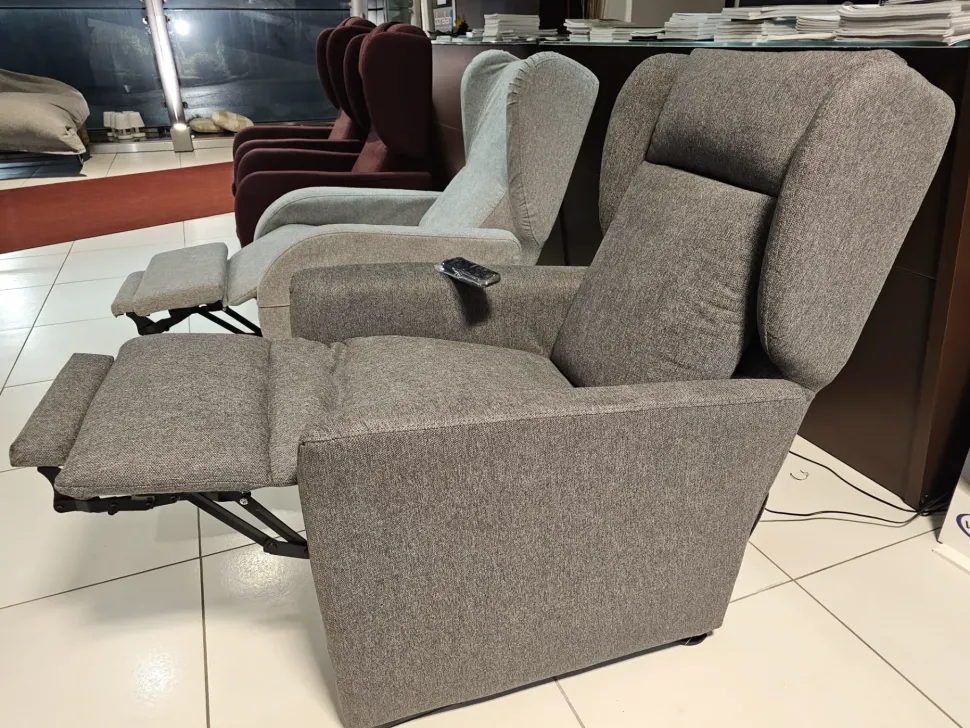 Poltrona relax in Tessuto Poltrona relax virginia plus Vitarelax in offerta
