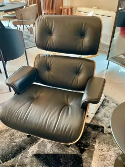 Poltrona Vitra lounge chair Collezione esclusiva in Pelle SCONTATA