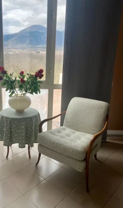 Poltroncina Asolo a marchio Artigianale SCONTATA