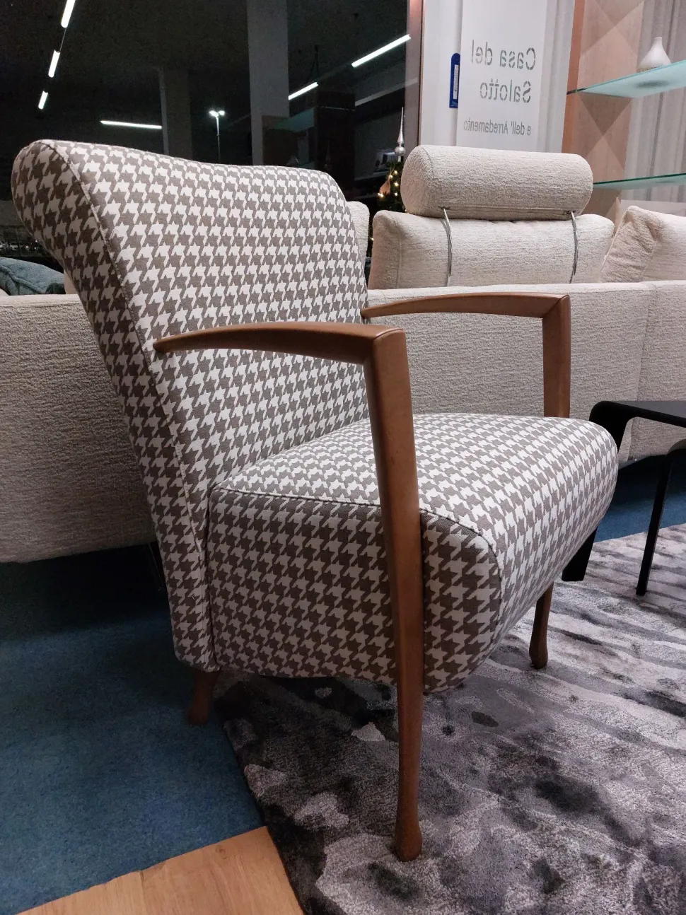 Poltroncina in stile moderno modello Camilla Art salotti a prezzo ribassato