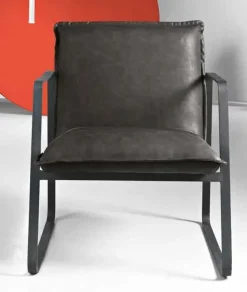 Poltroncina modello Sedia design  mod italia 3 colori  Md work in Ecopelle a prezzo Outlet