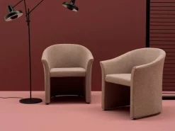 Poltroncina Pereira Con seduta fissa Artigianale in offerta