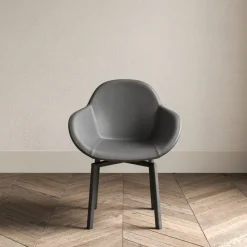 Poltroncina Ten Con seduta fissa a marchio Ozzio in Offerta Outlet
