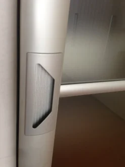 Porta a vetro unico  moderna Movi con forte sconto