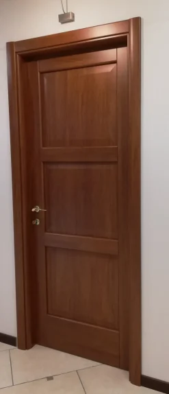 Porta battente Garofoli in Offerta Outlet in laminato