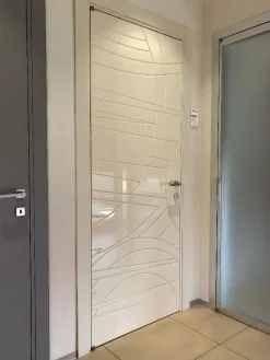 Porta liscia  battente Le originali - costellazioni - vega  in laccato  Bertolotto in Offerta