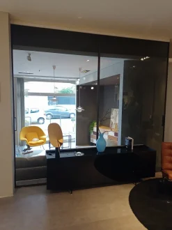 Porta liscia  scorrevole Velaria in vetro  Rimadesio in Offerta