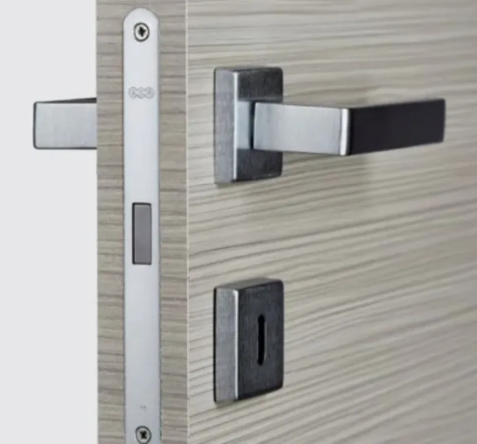 Porta moderna Collezione esclusiva Combi SCONTATA