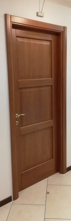 Porta moderna Garofoli 3/b SCONTATA