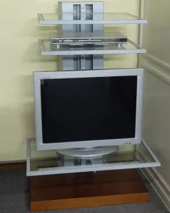 Porta tv Totem Artigianale con uno sconto del 68%