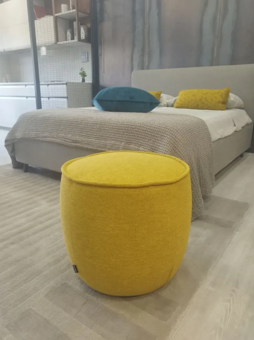 Pouf in tessuto 1 pouf calligaris pronta cons. sped incl a marchio Collezione esclusiva a prezzo ribassato