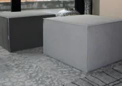 Pouf in tessuto Flower a marchio Tomasella a prezzo ribassato