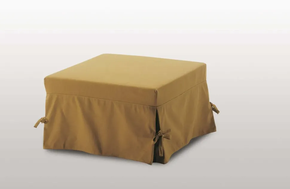 Pouf in tessuto Pouf letto sofia a marchio Artigianale a prezzo ribassato