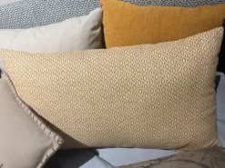 Pouf in tessuto Semplice a marchio V&nice a prezzo scontato