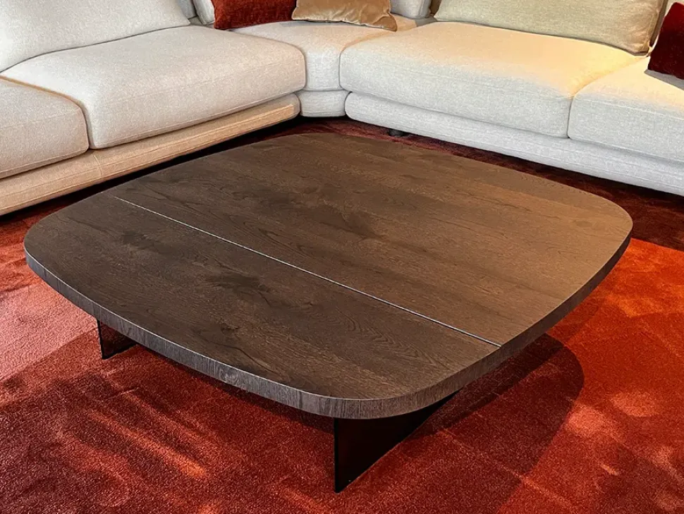 Prezzi ribassati per il tavolino design Aurelius di Ozzio