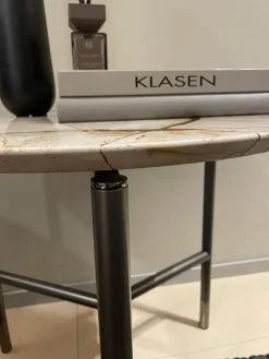 Prezzi ribassati per il tavolino design Iko di Flou