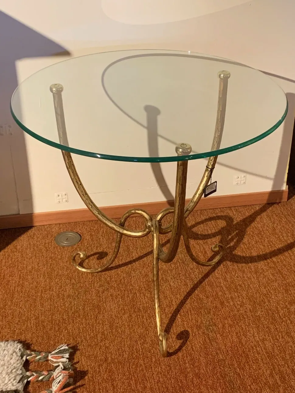 Prezzi ribassati per il tavolino design 87.8685 di Banci