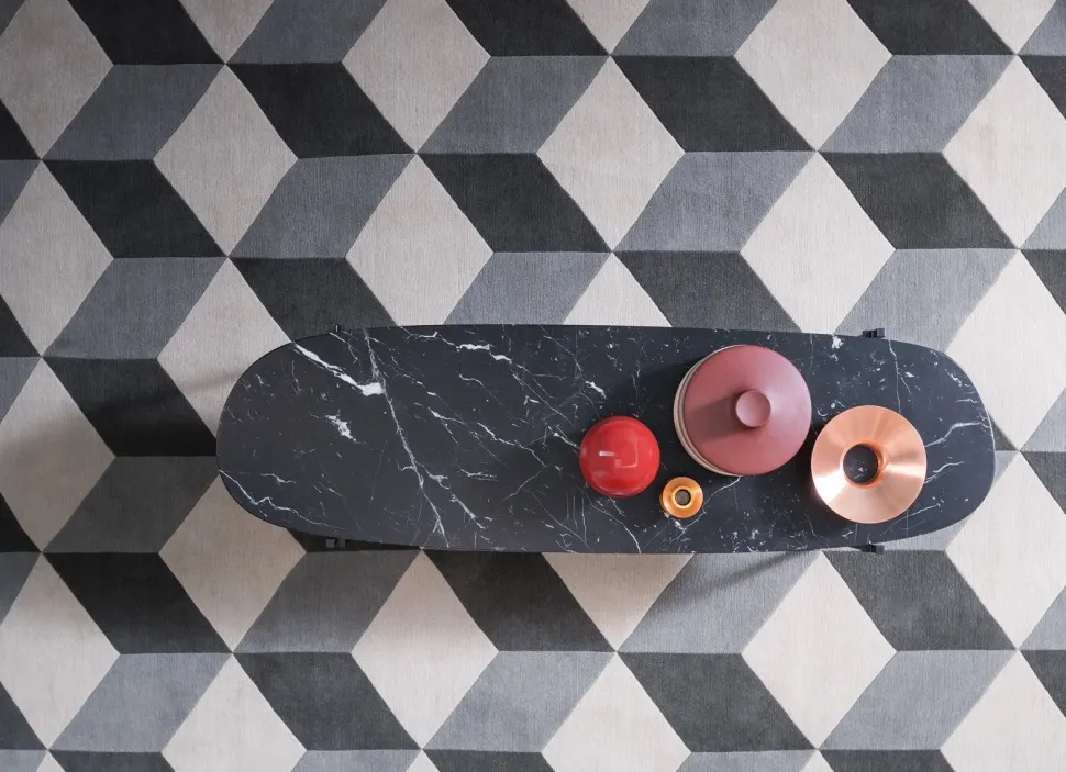 Prezzi ribassati per il tavolino design Niobe di Zanotta