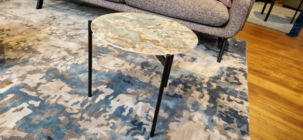 Prezzi ribassati per il tavolino design Caillou di Liu jo living