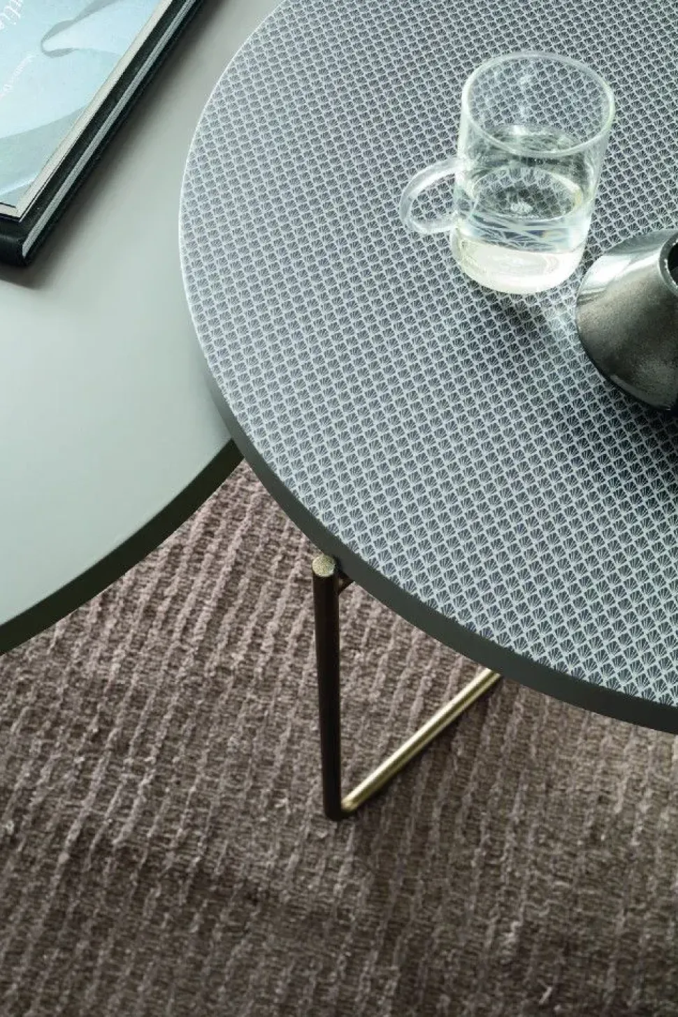 Prezzi ribassati per il tavolino design Even di Maronese acf