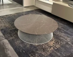 Prezzi ribassati per il tavolino moderno Brigitte di Tomasella