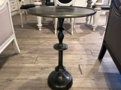 Prezzi ribassati per il tavolino classico Tavolino classico di Dialma brown