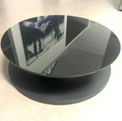 Prezzi ribassati per il tavolino design Swing di Tisettanta