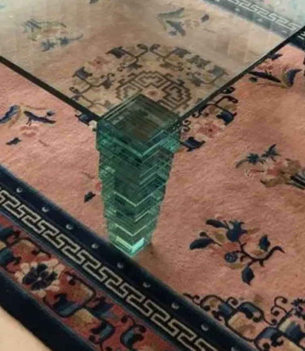 Prezzi ribassati per il tavolino design One di Artigianale