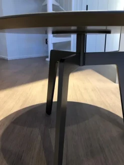 Prezzi ribassati per il tavolino moderno Lotus di Sangiacomo