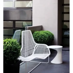 Prezzi ribassati per il tavolino design Tod 634 zanotta di Zanotta