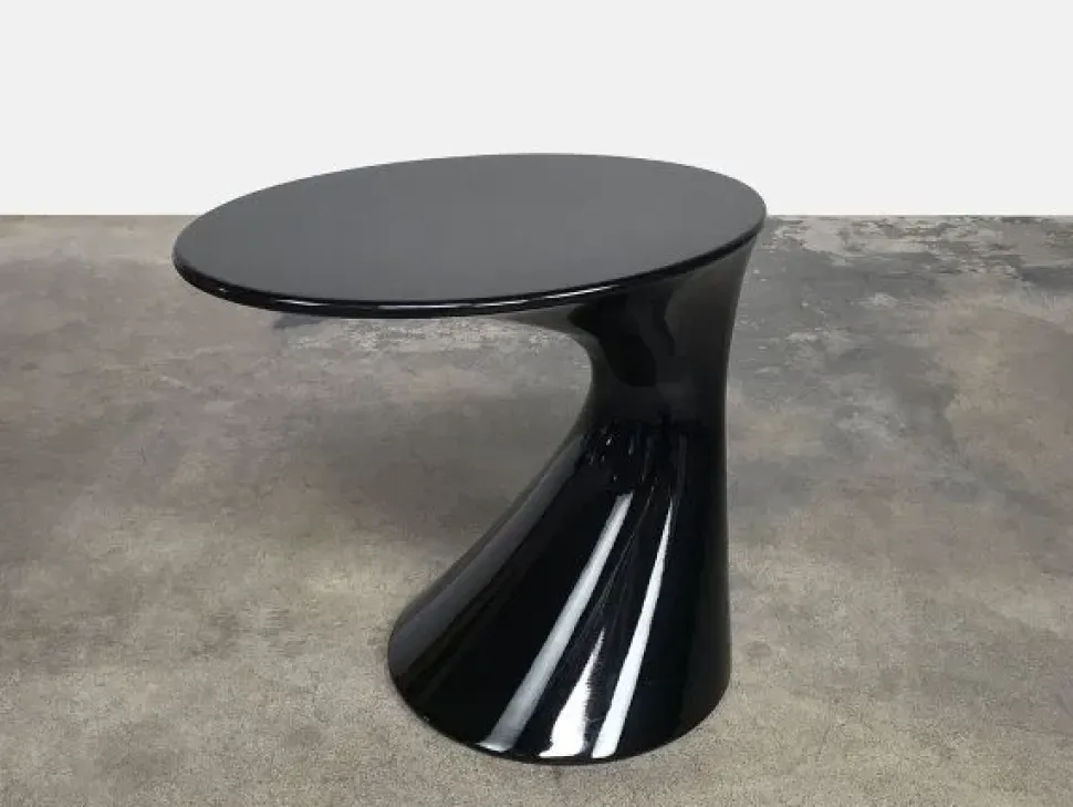 Prezzi ribassati per il tavolino design Tod 634 zanotta di Zanotta