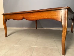 Prezzi ribassati per il tavolino classico M5 210 di Marchetti