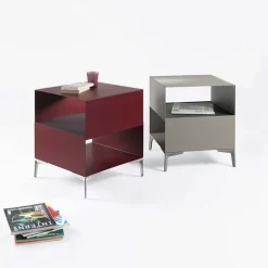 Prezzi ribassati per il tavolino moderno Cube di Pezzani