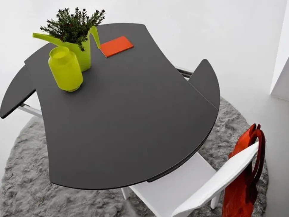 Prezzi ribassati per il tavolino moderno Simple round di Compar