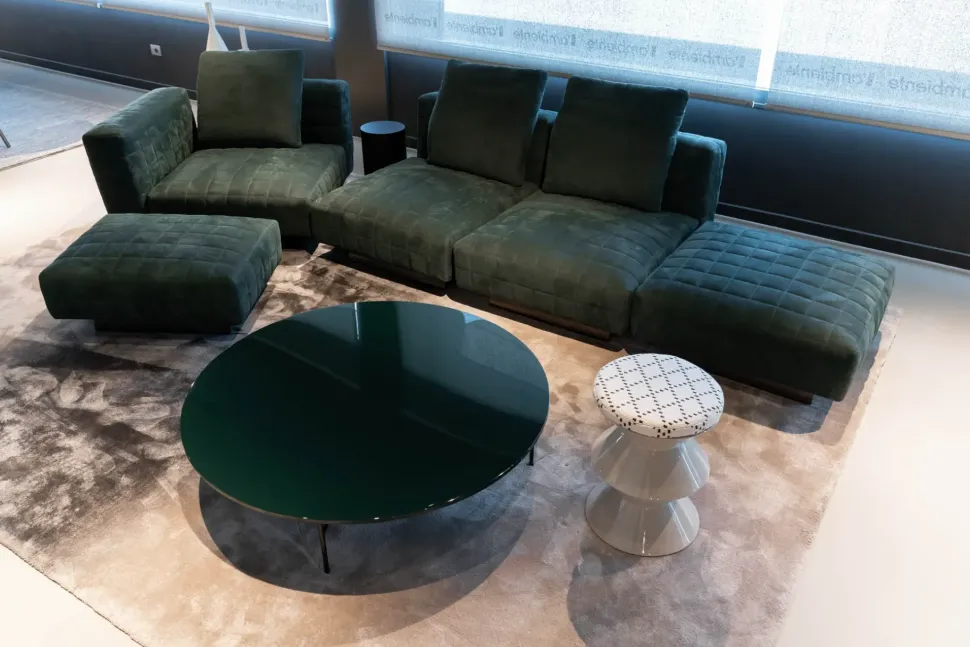 Richiedi il prezzo riservato del divano Con penisola Twiggy Minotti nella fotografia